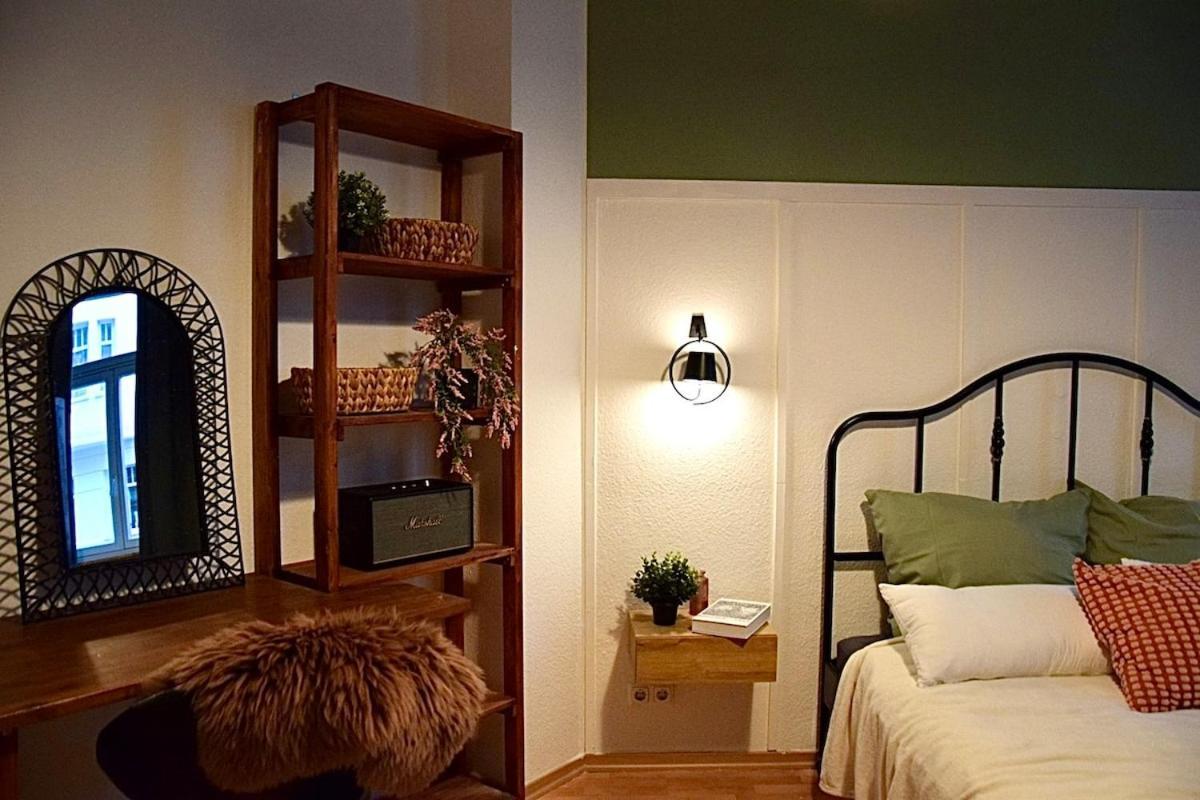 Stilvoller Altbau Im Ruhigen Schleussig Mit Wlan, Netflix, Waschmaschine * Leipzig