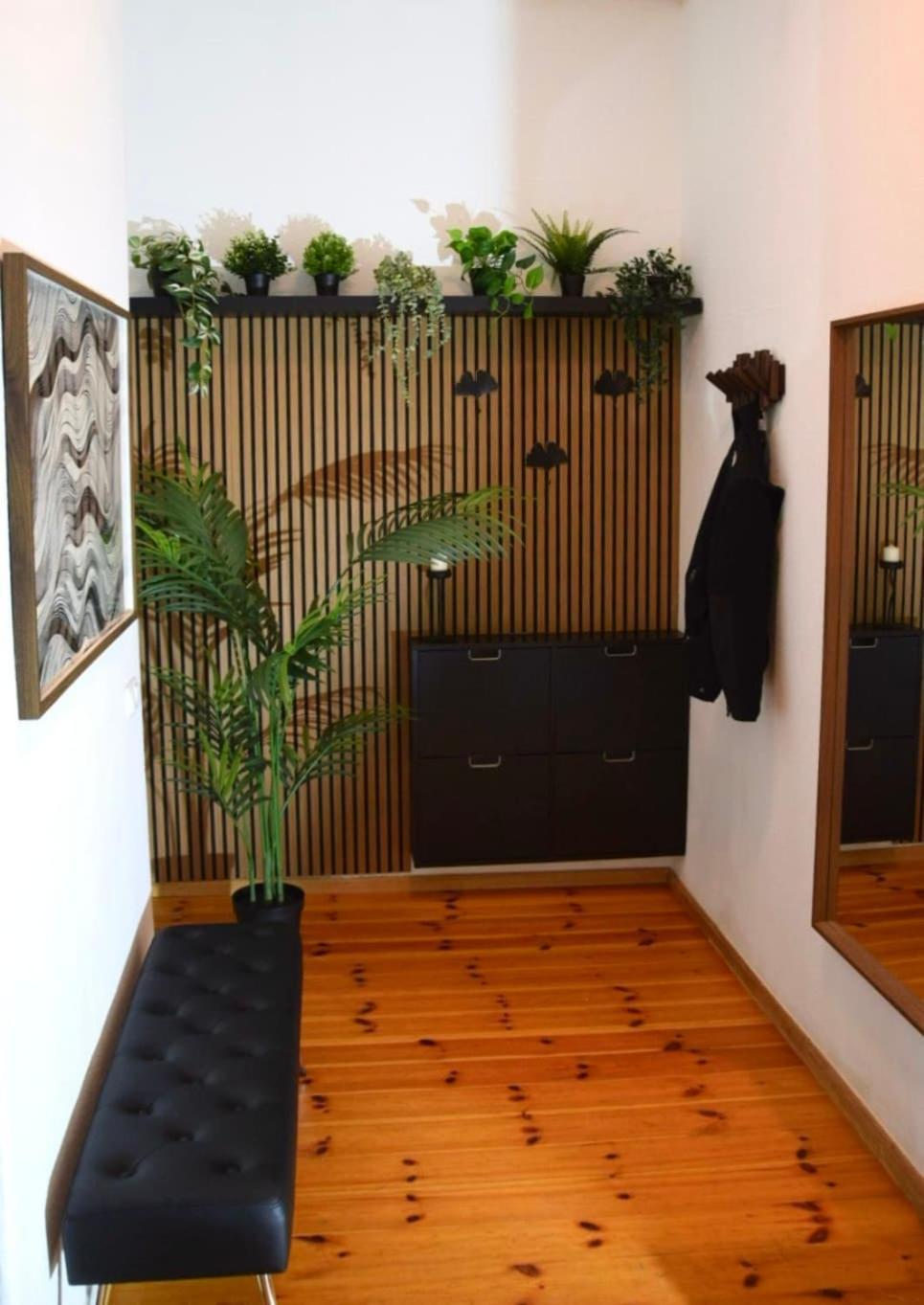Stilvoller Altbau Im Ruhigen Schleussig Mit Wlan, Netflix, Waschmaschine Apartment *